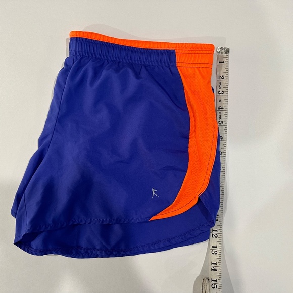 Danskin Now Women's Athletic Active Running‎ Lined Shorts - Size L. - Picture 8 of 9